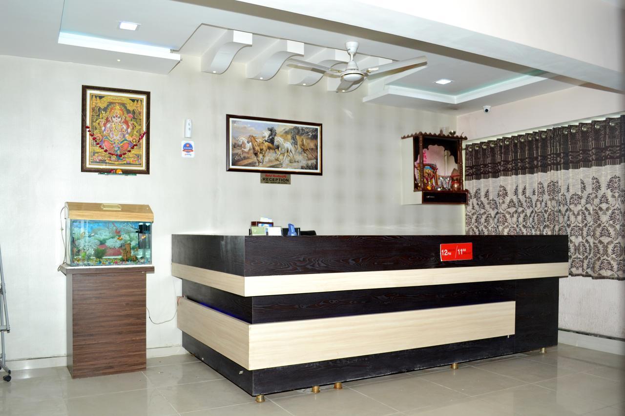 Hotel Neelkanth Residency Gándhínagar Exteriér fotografie